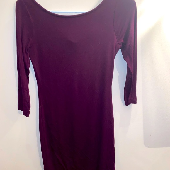 Purple cross back bodycon dress with 3/4 sleeves - Picture 1 of 3